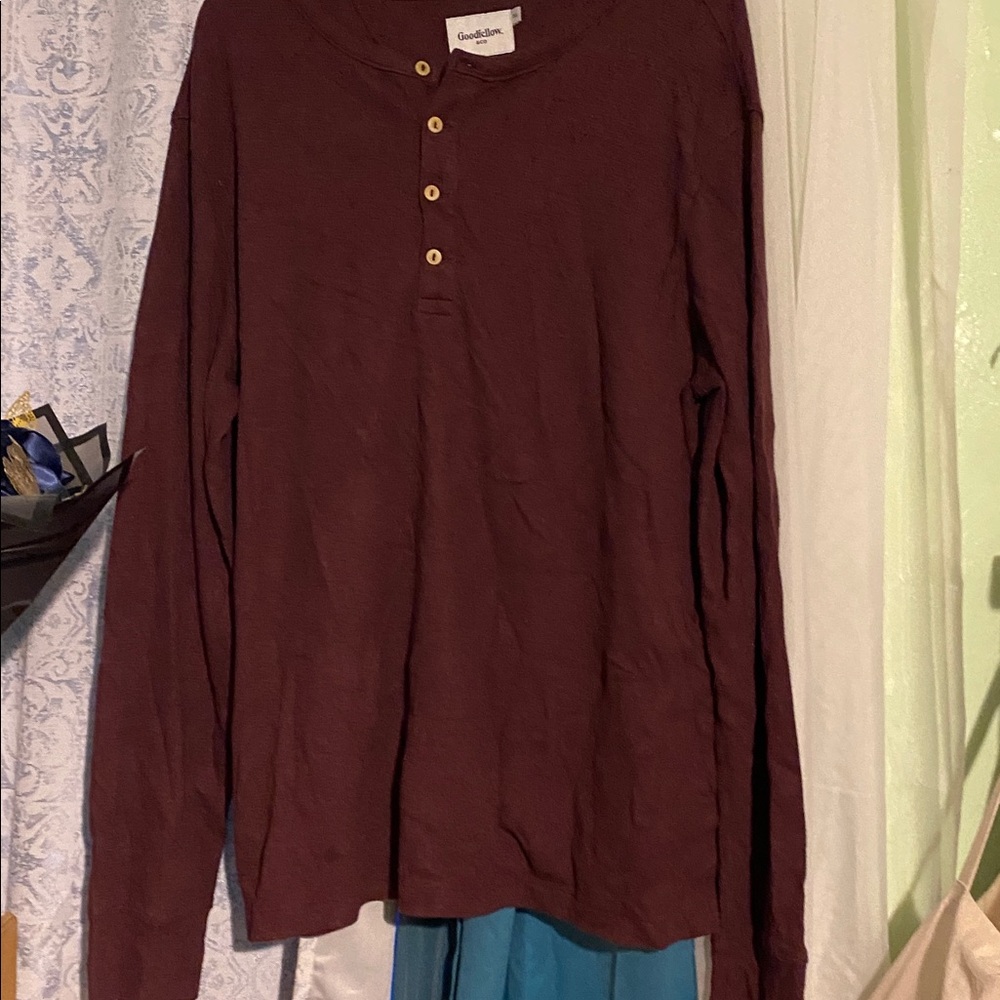 Goodfellow & Co Maroon Long Sleeve Henley